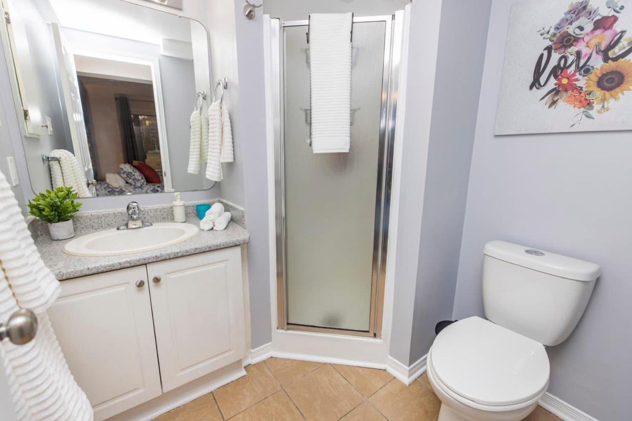 Modern Studio w King Bed - Central Ottawa Esterno foto